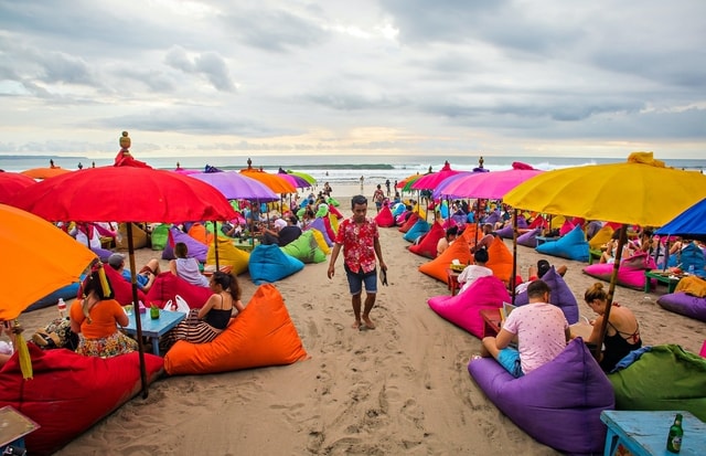 sustainable tourism jadi salah satu lifestyle yang dianut banyak orang, lho. Ada rencana liburan ke mana nih bro akhir tahun nanti?